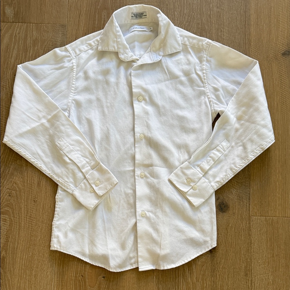 Calvin Klein White Casual Button Down Shirt boy sz10